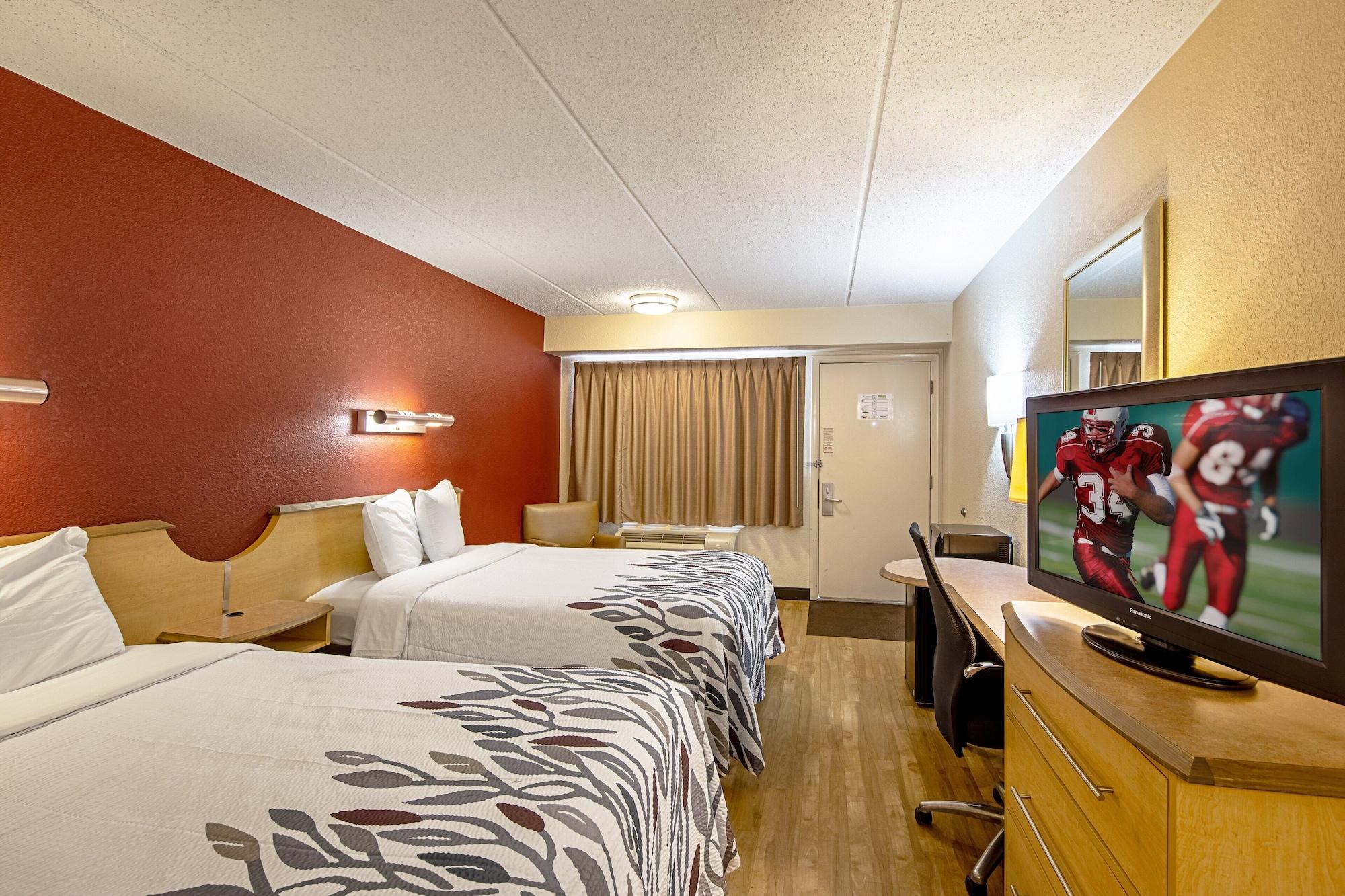 Red Roof Inn Canton Exterior photo